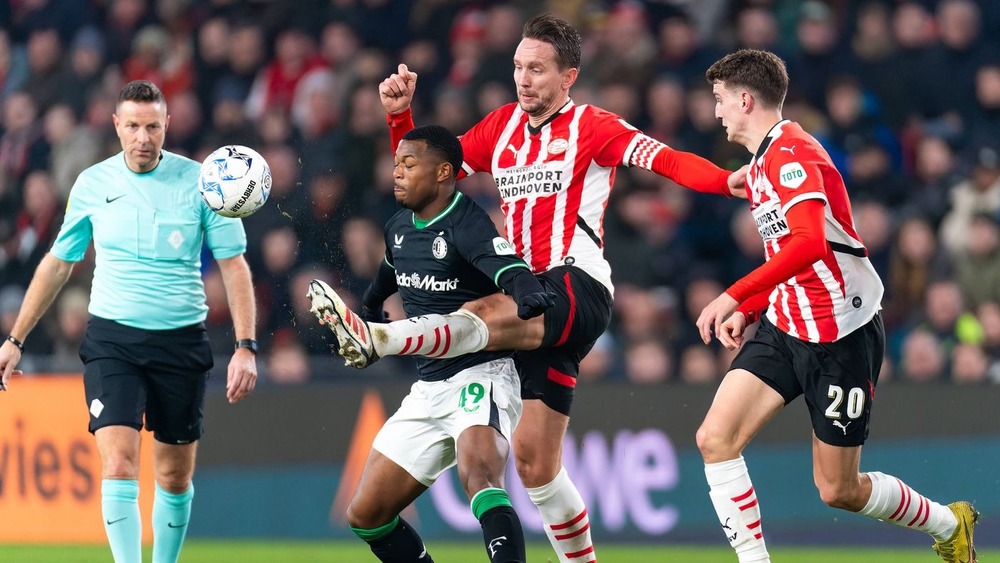 nhan-dinh-soi-keo-psv-eindhoven-vs-gvvv-luc-03h00-ngay-17-12-2025-2