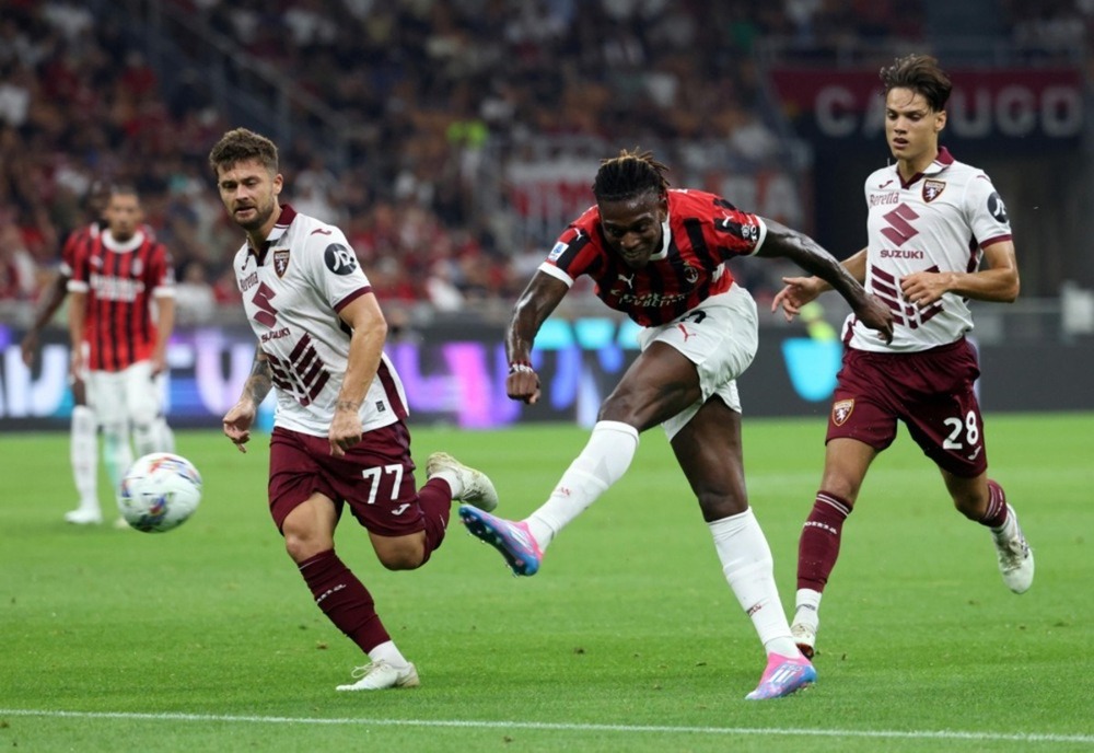 nhan-dinh-soi-keo-torino-vs-ac-milan-luc-02h45-ngay-9-12-2025-1