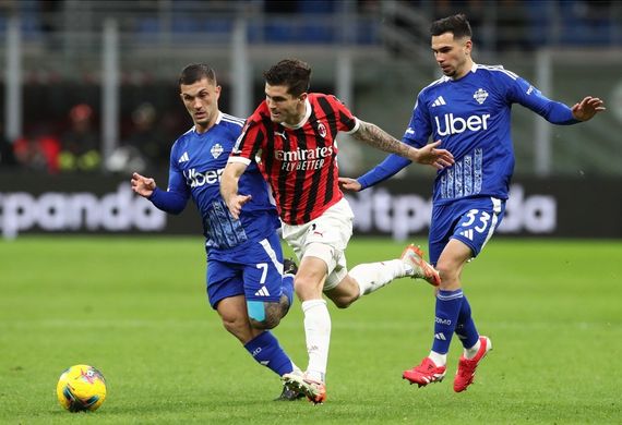 Nhận định soi kèo Como vs AC Milan lúc 02h45 ngày 16/1/2026
